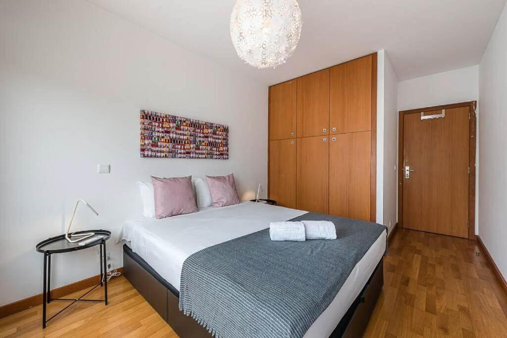 Loulé 246 · 1 Bedroom · Parking Appartamento Oporto