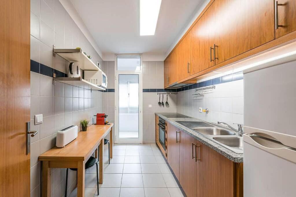 Loulé 246 · 1 Bedroom · Parking * Oporto